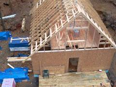 How to build a gable roof
