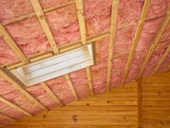 How to install attic insulation
