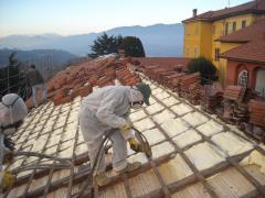 The roof insulation with polyurethane