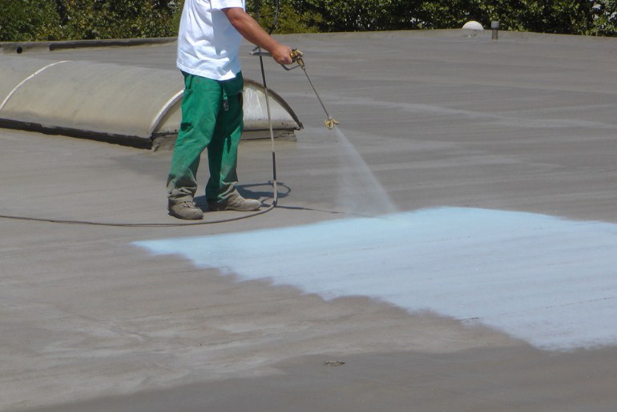 Waterproofing cement: compound and technology of application